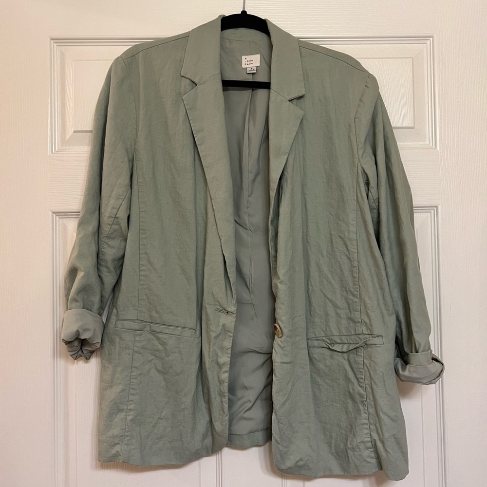 Green blazer - Picture 3 of 5